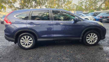 2013 CRV - We finance new arrivals 6.jpg